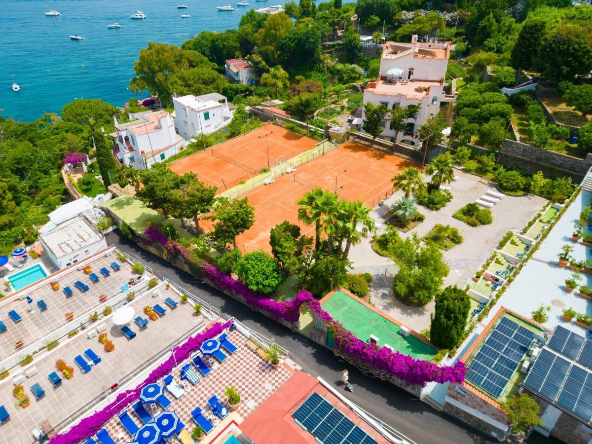 Hotel Parco Cartaromana อีสเกีย ภายนอก รูปภาพ